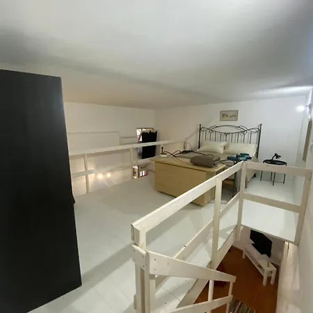 Tommy's House * Syracuse